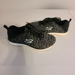 Womens sketcher shoes